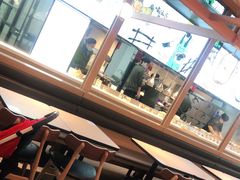 大堂-老乡鸡(上海品尊国际中心店)