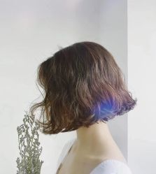 点击看大图 -洛施奇烫发染发沙龙