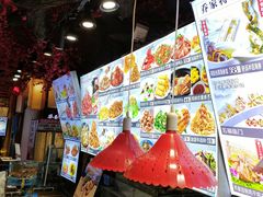 -乔家小院•非遗驴肉•本地小海鲜(滨河路店)