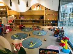 -Ours树朵家亲子餐厅(远策中心店)