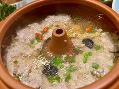 汽锅菌子肉饼-老滇山寨•云南特色菜•地方菜•民族风情歌舞表演(金碧店)