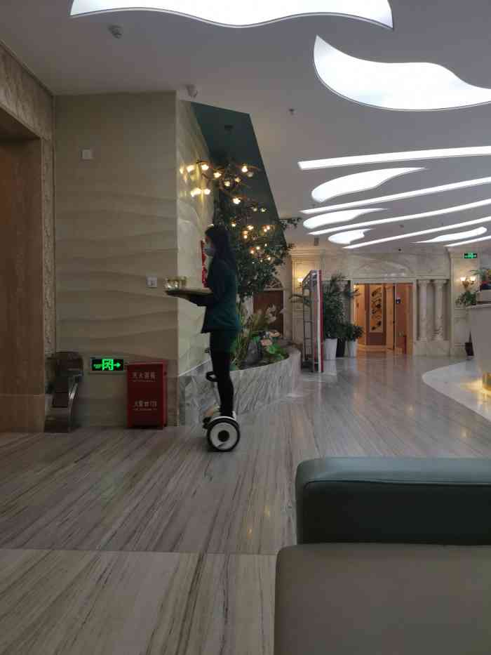 福帆百草堂影院式足疗养生生活馆-"这家店在银川也有几年了,但是环境