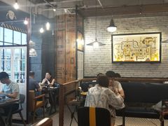 大堂-机器人火炉披萨(爱琴海店)