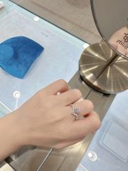 -Zbird钻石小鸟·钻戒婚戒定制高端珠宝私人定制中心