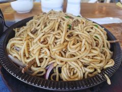 察哈尔铁板牛肉炒粉-蒙亨·手把肉·蒙古包文化主题餐厅(天恒广场店)