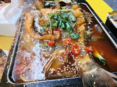 烤度小烤鱼-路边摊小炉子烧烤