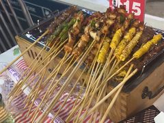 -地摊风云龙虾烧烤铺(润和国际店)