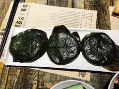 -刘姐啤酒鱼民族演艺餐厅(西街总店)