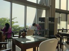 -蜈支洲岛珊瑚酒店临海阁中餐厅