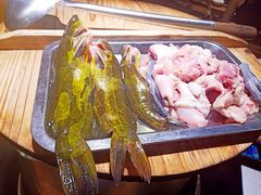 -地锅公社·现炒地锅鸡·地锅鱼·夜宵(罗锦路店)