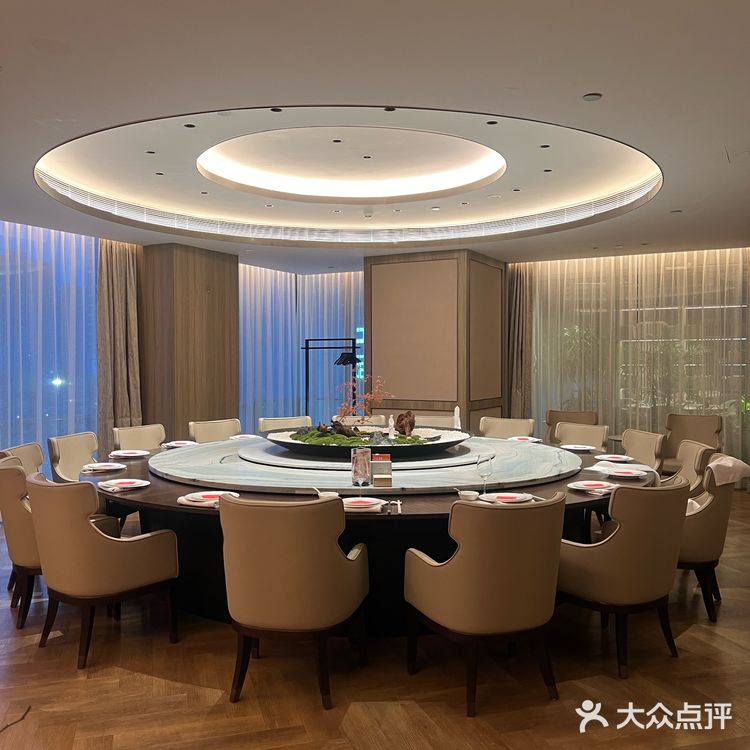 在杭州春日の河豚🐡盛宴-李白图书馆餐厅🍽️