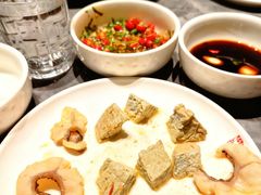 -德天肥牛海鲜火锅(城西银泰店)