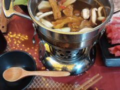 -丽江庭院·云南野生菌·海鲜火锅(鼓楼四合院店)