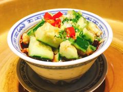 -沪小二炭火蛙锅(淮海中路美食不夜城店)