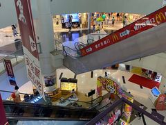 -鸿通城购物中心