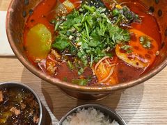 -成都你六姐·牛肉冒菜·麻辣香锅(长泰广场店)