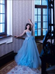 -LA GRACE高端婚纱礼服定制馆