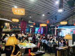 大堂-大树头森林餐厅(番禺广场店)