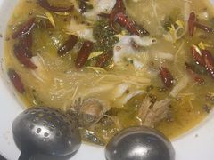 -太二酸菜鱼(天鹅湖万达店)