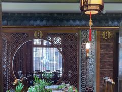 -大宝全猪馆(南京路店)