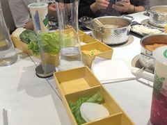-呷哺呷哺 黄金牧场 (新中关购物中心店)