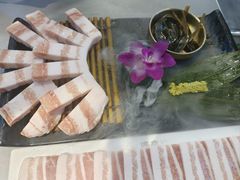 -盛辛巴·东北炭火烤肉(托乐嘉店)
