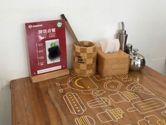 -海盗虾饭·剥好的小龙虾饭(SOHO尚都店)