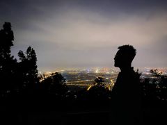 -鬼笑石后山停车场