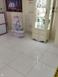 -咪咪比基尼脱毛专业店