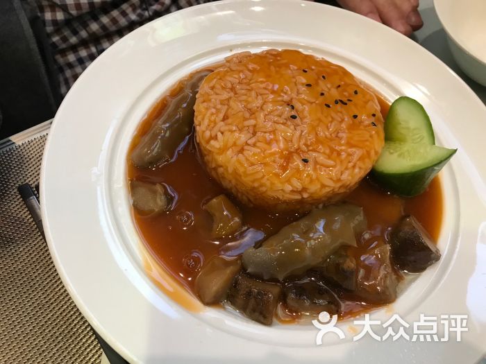 鲍汁葱烧辽参菌菇捞饭