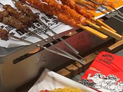 -三兄弟灰太狼烧烤.龙虾烤鱼(上海交大店)