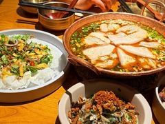 新版小锅米线-SHAN山(前滩太古里店)