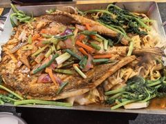 -鸣记脆皮烤鱼·海鲜烤鱼(亿合城店)
