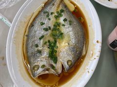 -红月湾海鲜饭店•沙滩海景(双月湾店)