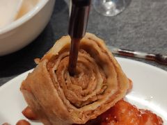 羲和小肉饼-羲和雅苑•北京烤鸭(平安国际金融中心店)