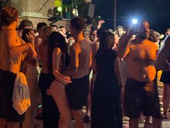 -FINNS Beach Club