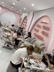 -花系美·美甲美睫精品店