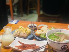 -鑫震源·苏式大虾生煎(山塘街店)