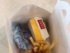 快乐儿童麦乐鸡餐-麦当劳(国际大厦店)