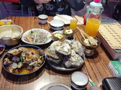 -蚝堡海鲜·威海菜·海肠捞饭·烧烤·亚洲吃蚝公司(幸福门店)