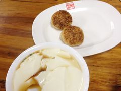 标配-聚香斋(东关街店)