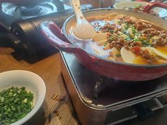 -爱碗亭·鲜炒湖南菜(壹城中心店)