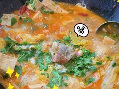 -老刘生态大鱼坊铁锅炖鱼(赛马场店)