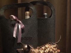 -wineapp葡萄酒餐吧(外滩金融中心店)