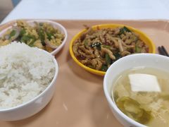 -上海理工大学第五食堂