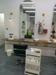 -茶发Salon·烫发染发理发