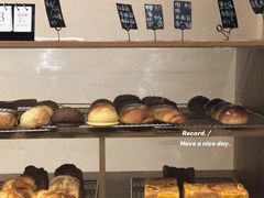 -沁屋面包店(人民东路店)