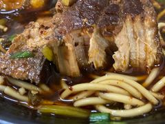 -小龙大肉面馆