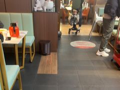 -阿瓦山寨·湘菜现炒·剁椒鱼头王(咸阳总店)