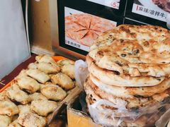 -怡妮新疆风味餐厅(东江湾路店)